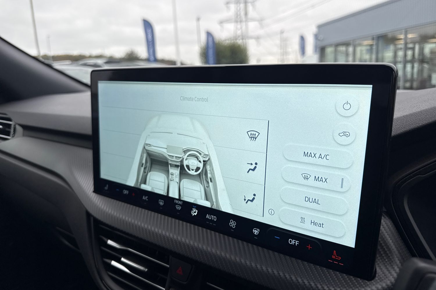 Ford KUGA Photo 31