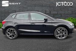 SEAT Ibiza Photo 4