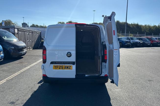 VOLKSWAGEN e-Transporter Photo 33