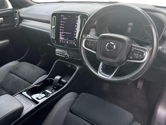 VOLVO Xc40 Photo 6