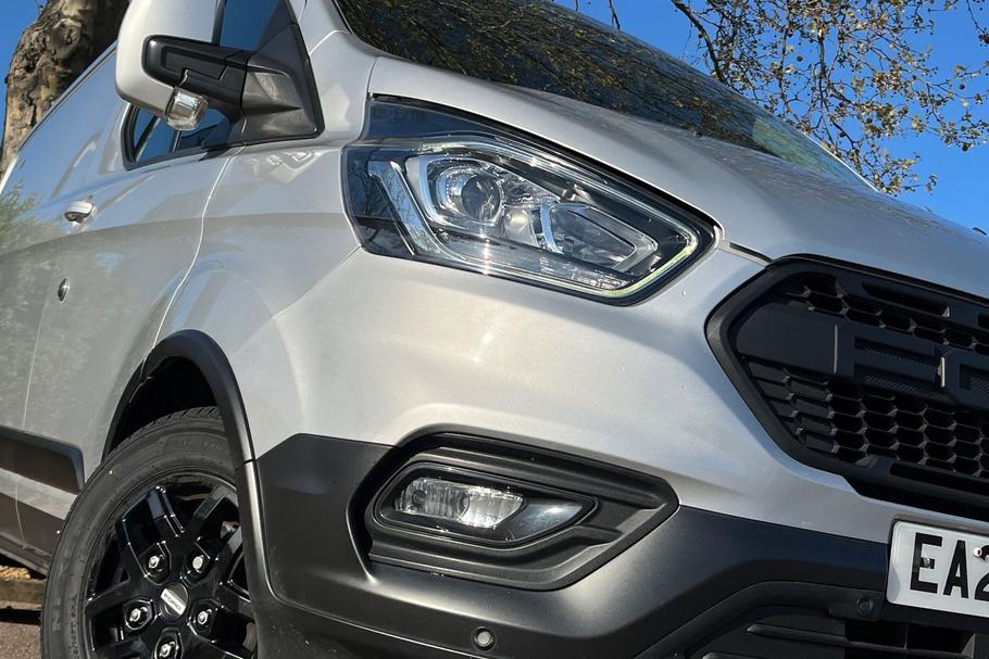 Used FORD TRANSIT CUSTOM EA22WMK 29