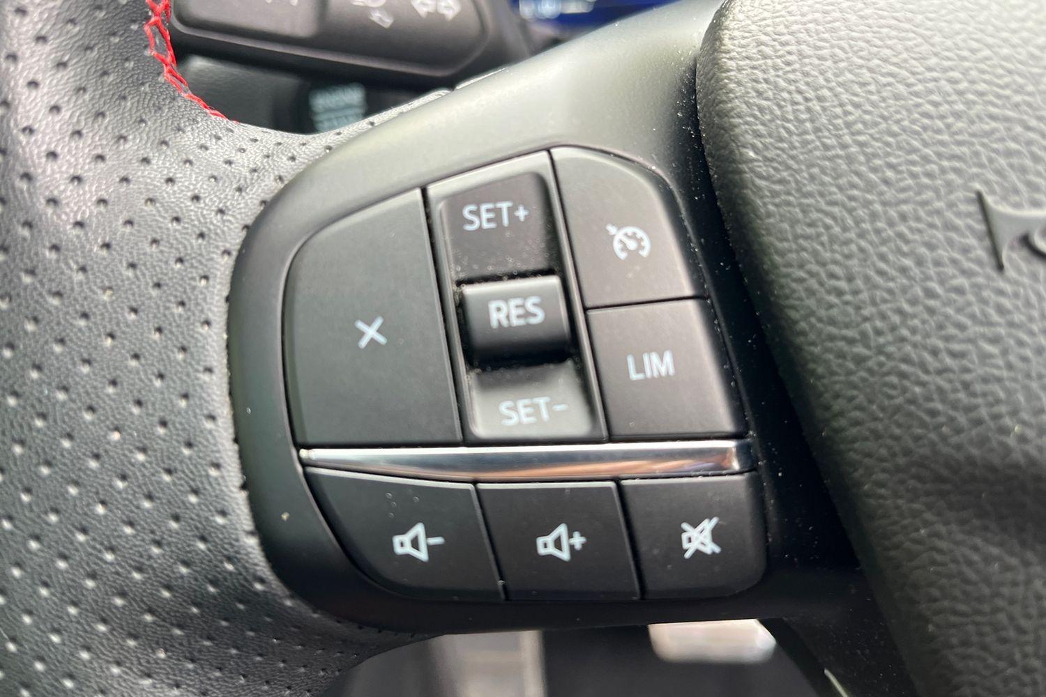 Ford Kuga Photo 34