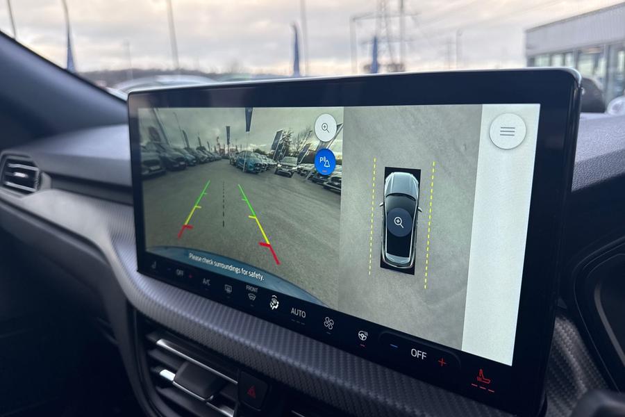 Ford KUGA Photo autoimg-d7ec01afa15e17c7c4eddff17c122e391d9b3b50.jpg