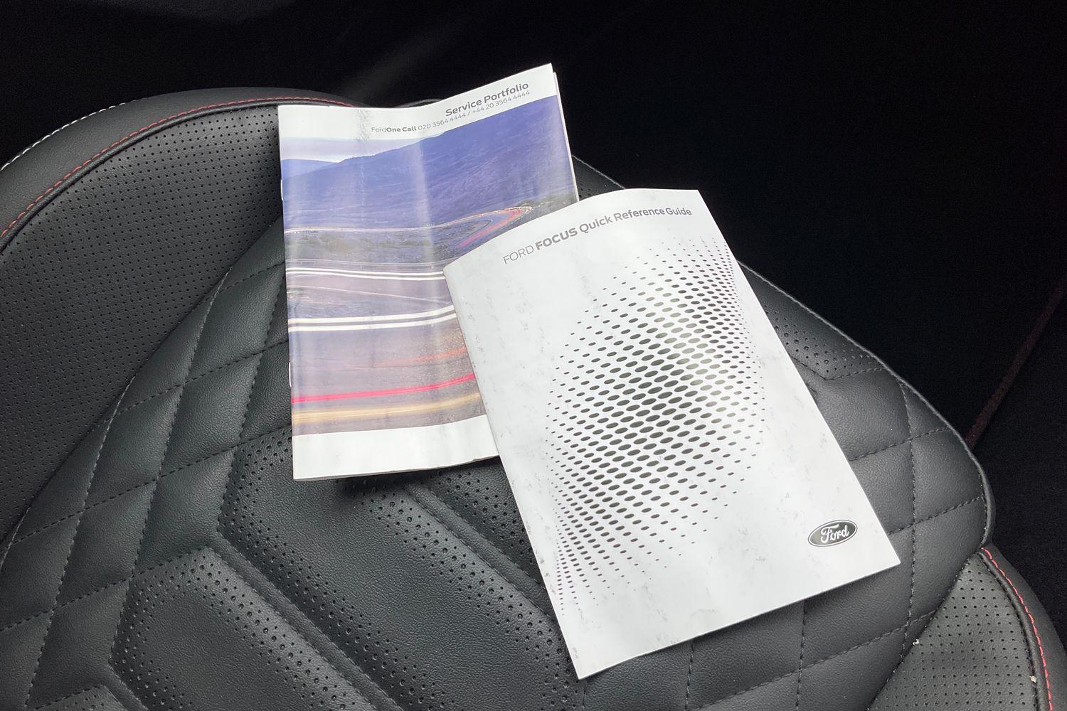 Ford Focus Photo 21