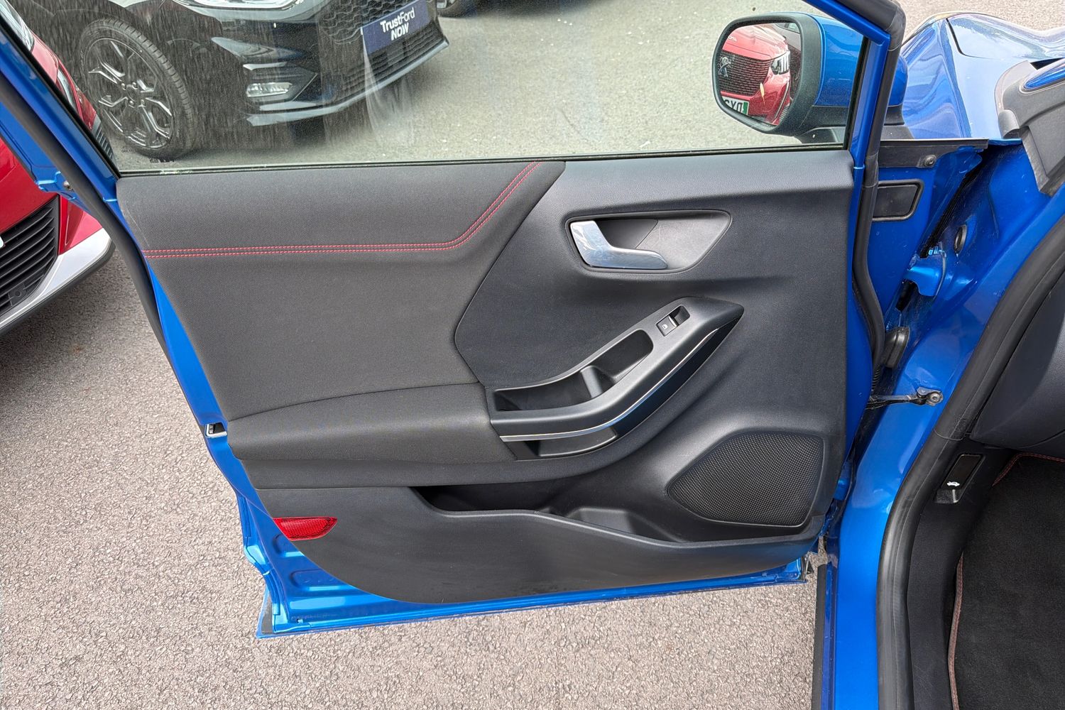 Ford PUMA Photo 34