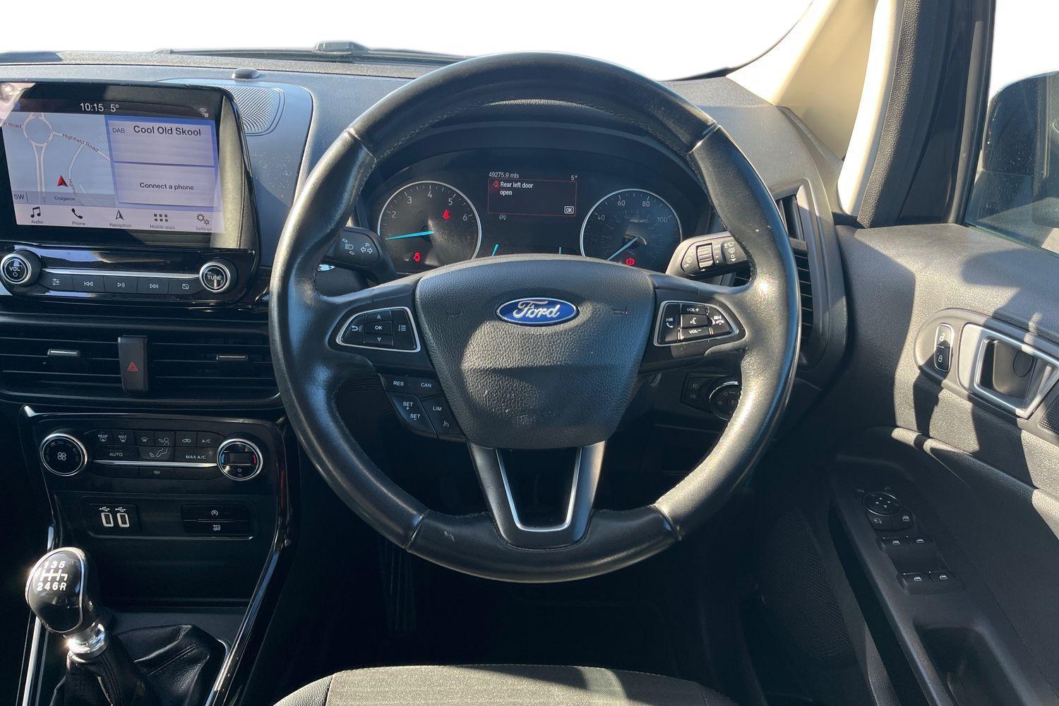 Ford ECOSPORT Photo 10
