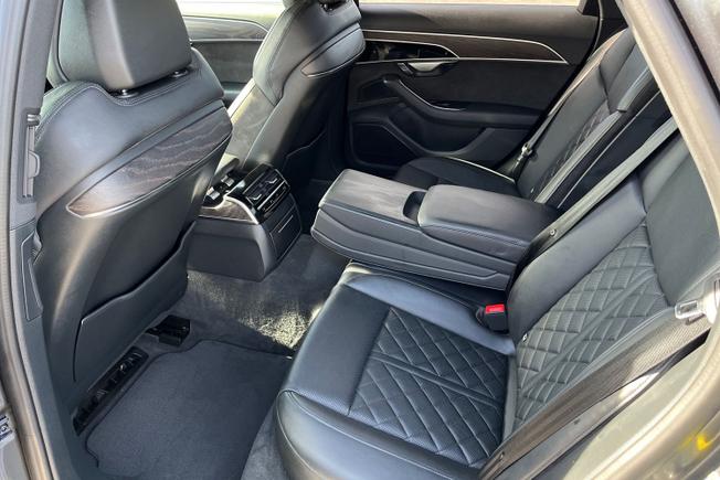 Audi A8 Photo 45