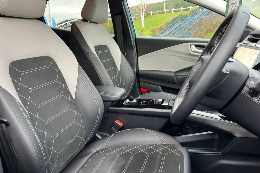 Used Ford Puma Gen-E YF25HUK 17