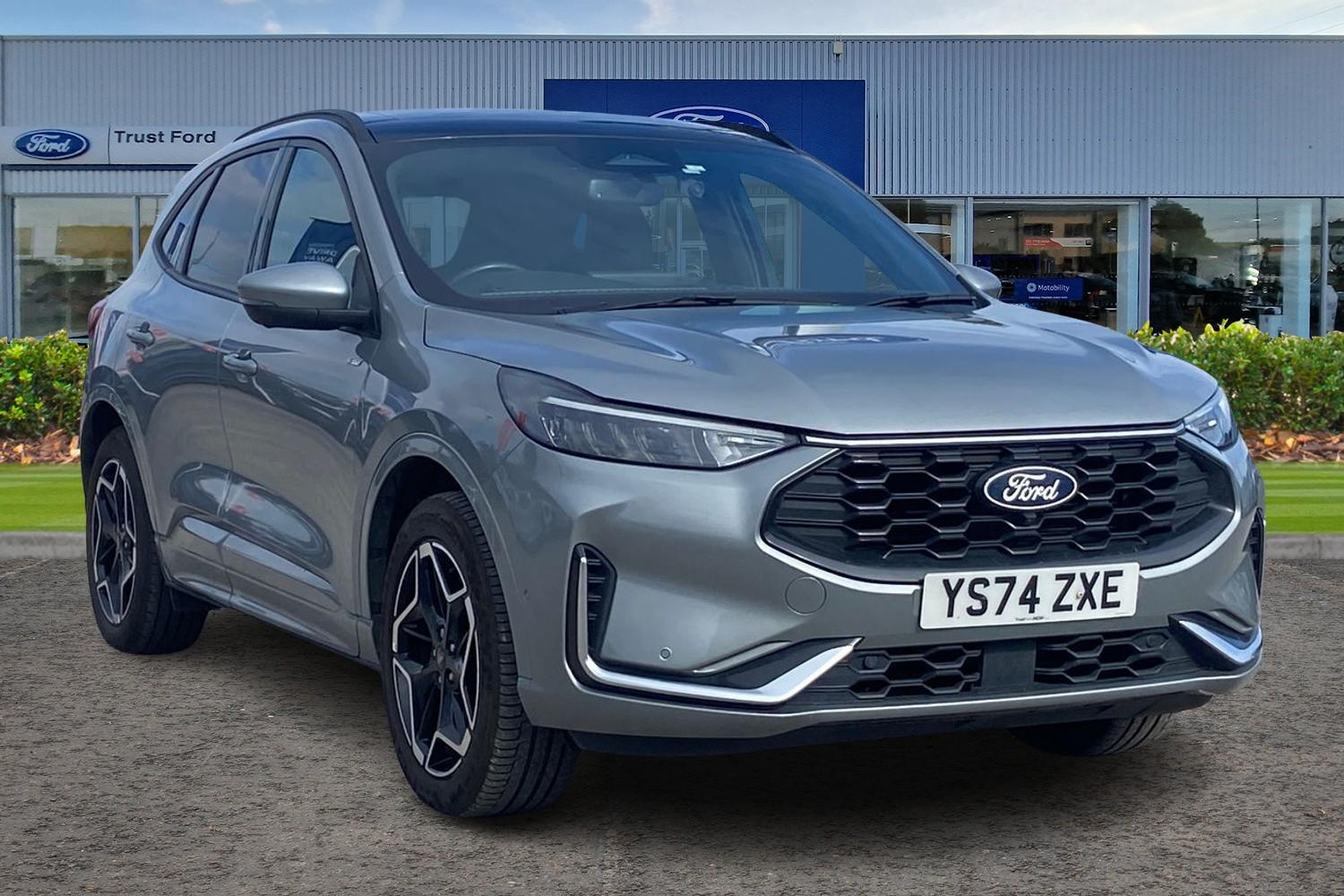 Ford Kuga Photo 0
