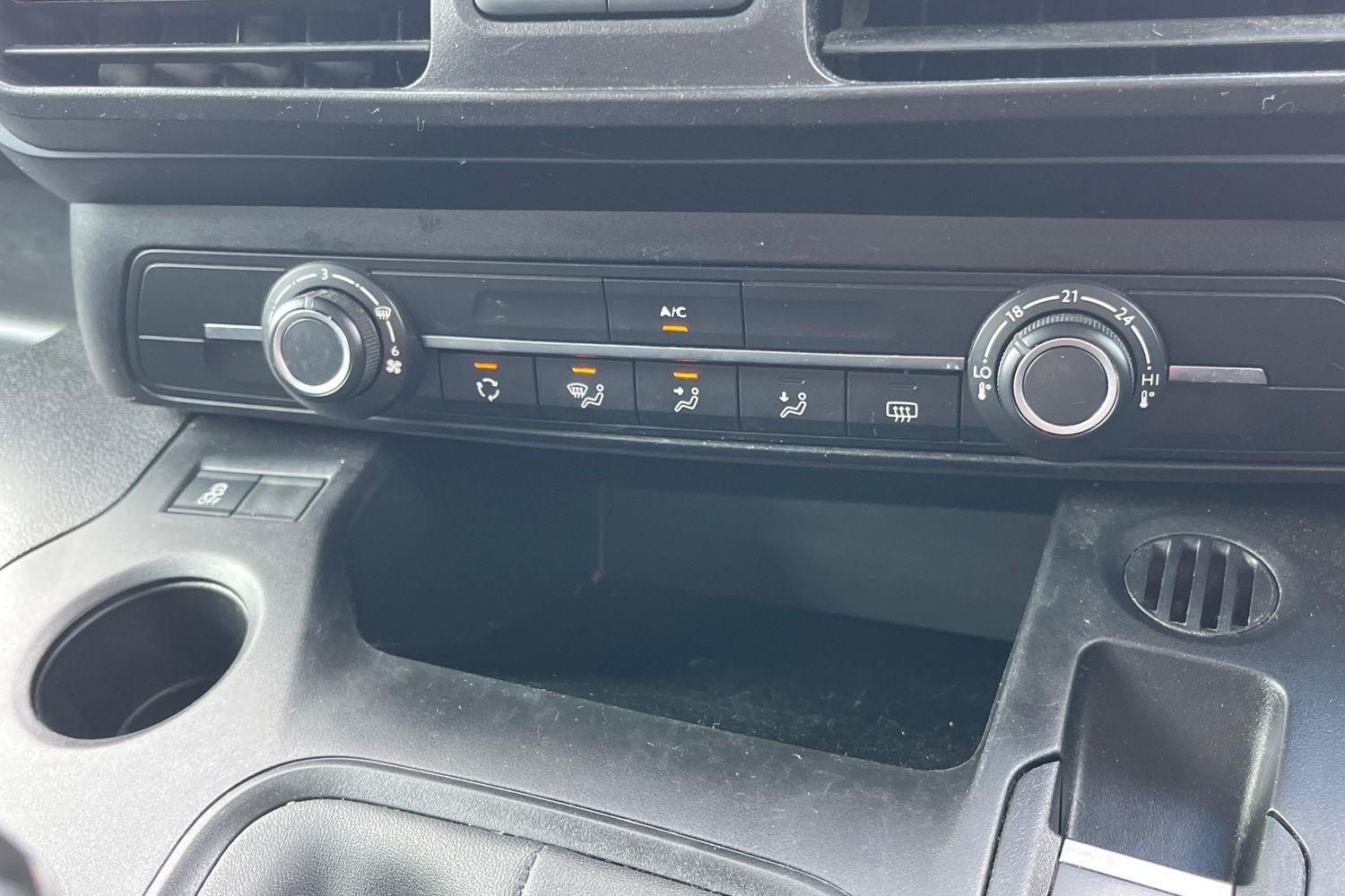 Peugeot RIFTER Photo 21