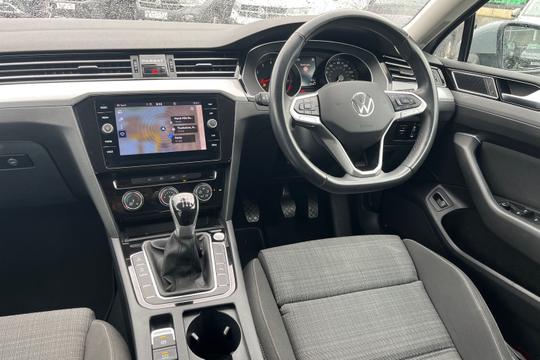 Volkswagen Passat Photo autoimg-d7f8e387afefbbbe8e89c8be1d63401a8b826763.jpg