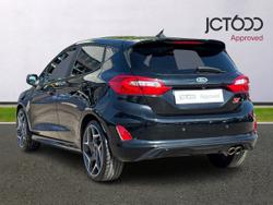 FORD Fiesta Photo 3