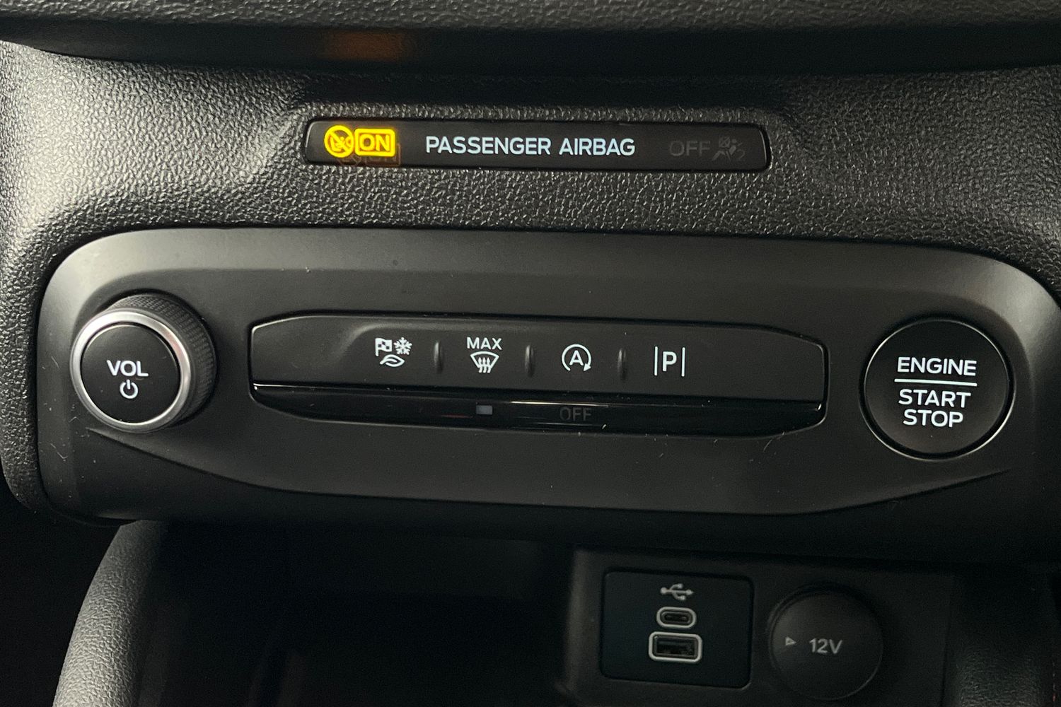 Ford FOCUS Photo 33