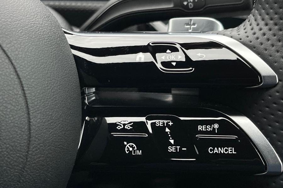 Mercedes-Benz CLA Photo autoimg-d8040aec3e08bf3d4d9497d2dc73fee5f5442a2d.jpg