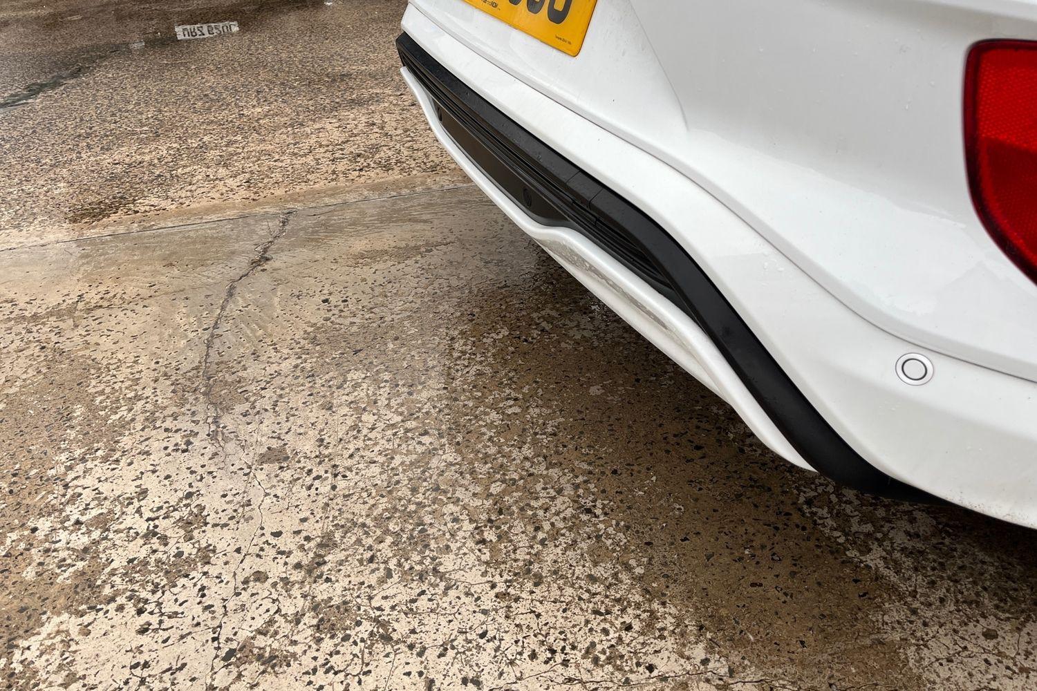Ford PUMA Photo 39