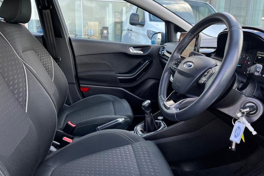 Ford FIESTA Photo autoimg-d808701accc7c7128f8d0de2ff37efed5836a432.jpg