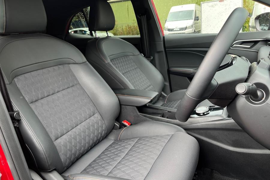 MG MG3 Photo autoimg-d808bf0e17788043b8052fb2f23c9e3944507ad0.jpg