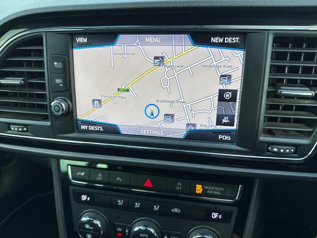 SEAT Leon Photo 13