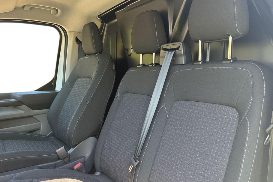 Used Ford E-Transit Custom MJ25UDL 11
