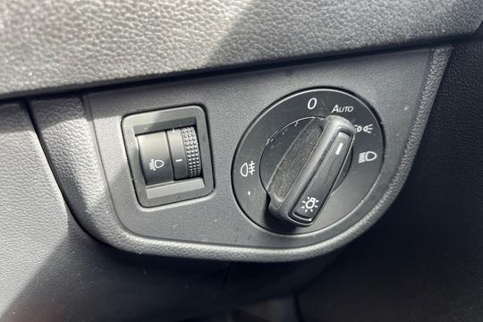 Volkswagen Polo Photo autoimg-d80d663ea01ce06f96e0d83b8d06185e84428553.jpg