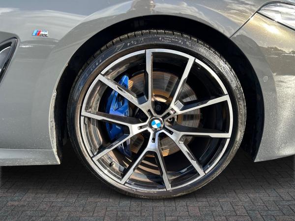 BMW 8 Series Photo autoimg-d80de8edfc5ee02560fca42f70b0bddfab077dee.jpg