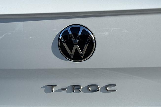 VOLKSWAGEN T-Roc Photo 25