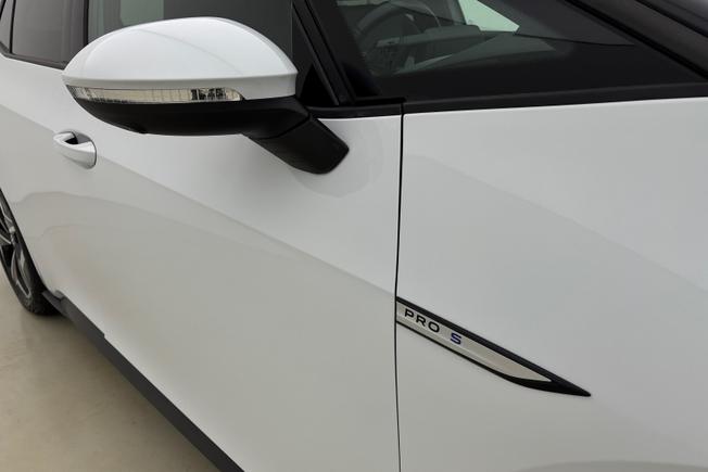VOLKSWAGEN ID.3 Photo 20