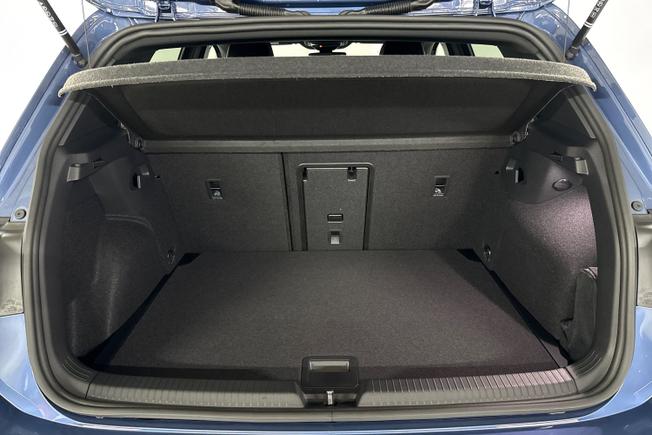 Volkswagen Golf Photo 12