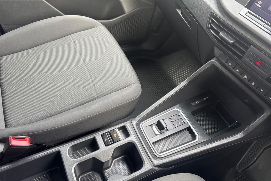 Used FORD TRANSIT CONNECT WT25NDV 34