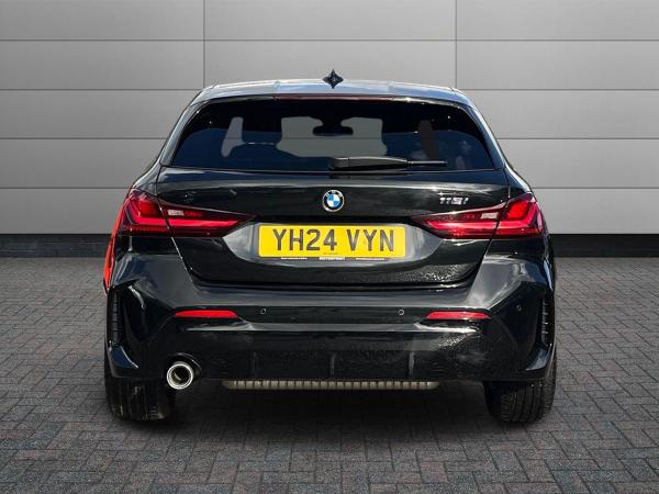 BMW 1 Series Photo autoimg-d818d792235326d8357d167e834b2db71576d2b1.jpg
