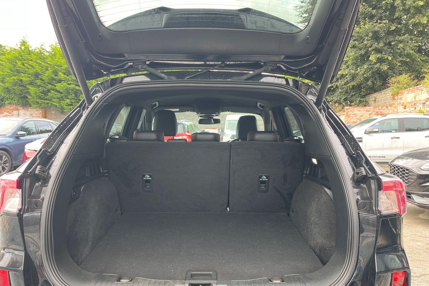 Ford KUGA Photo 20