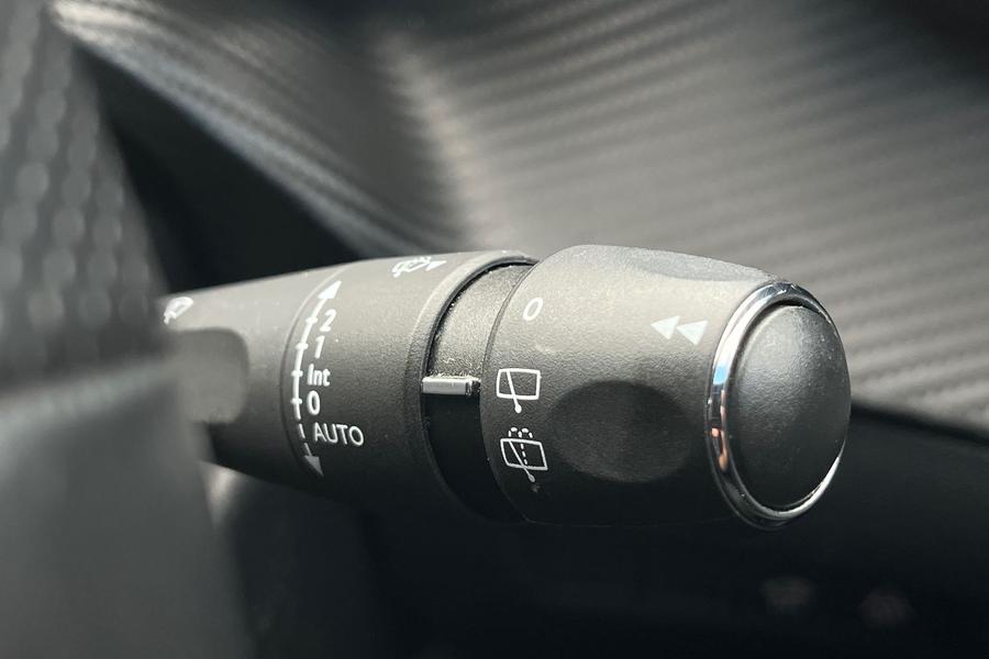 Peugeot 2008 Photo autoimg-d82030349e4dfee91301a6627d83085a5e2f52ff.jpg