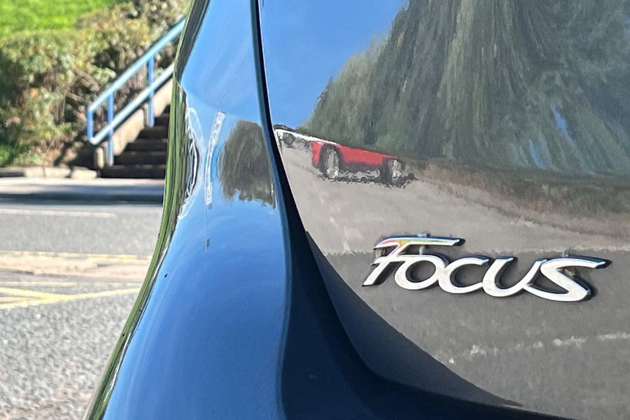 Ford Focus Photo autoimg-d821e50b68731d04de76f7612fc7ca78755bec03.jpg