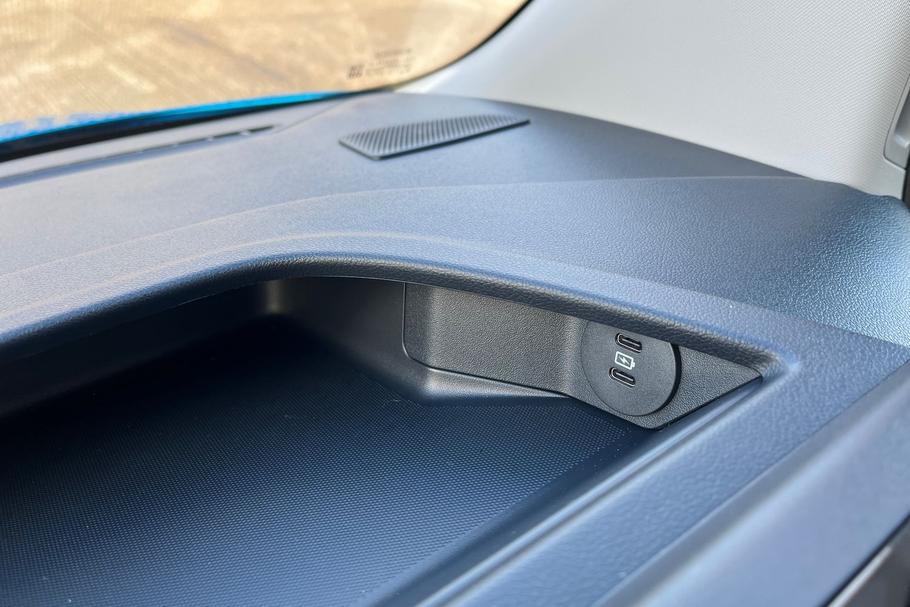 Used Ford TRANSIT CUSTOM LA75RFN 31