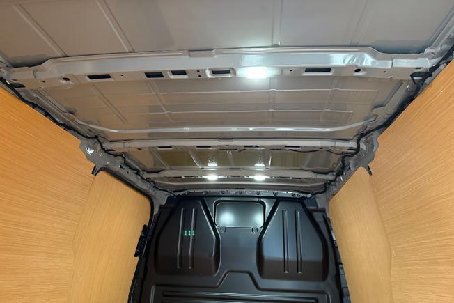 Volkswagen E-Transporter Photo 50