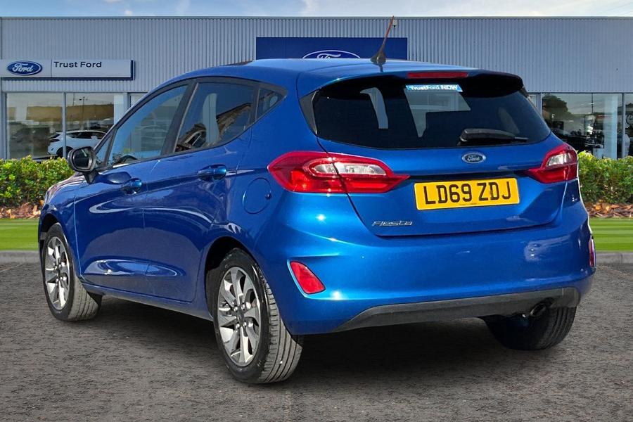 Ford FIESTA Photo autoimg-d827429d4a1f1651ff8aaae8e03576dc5c95cc39.jpg