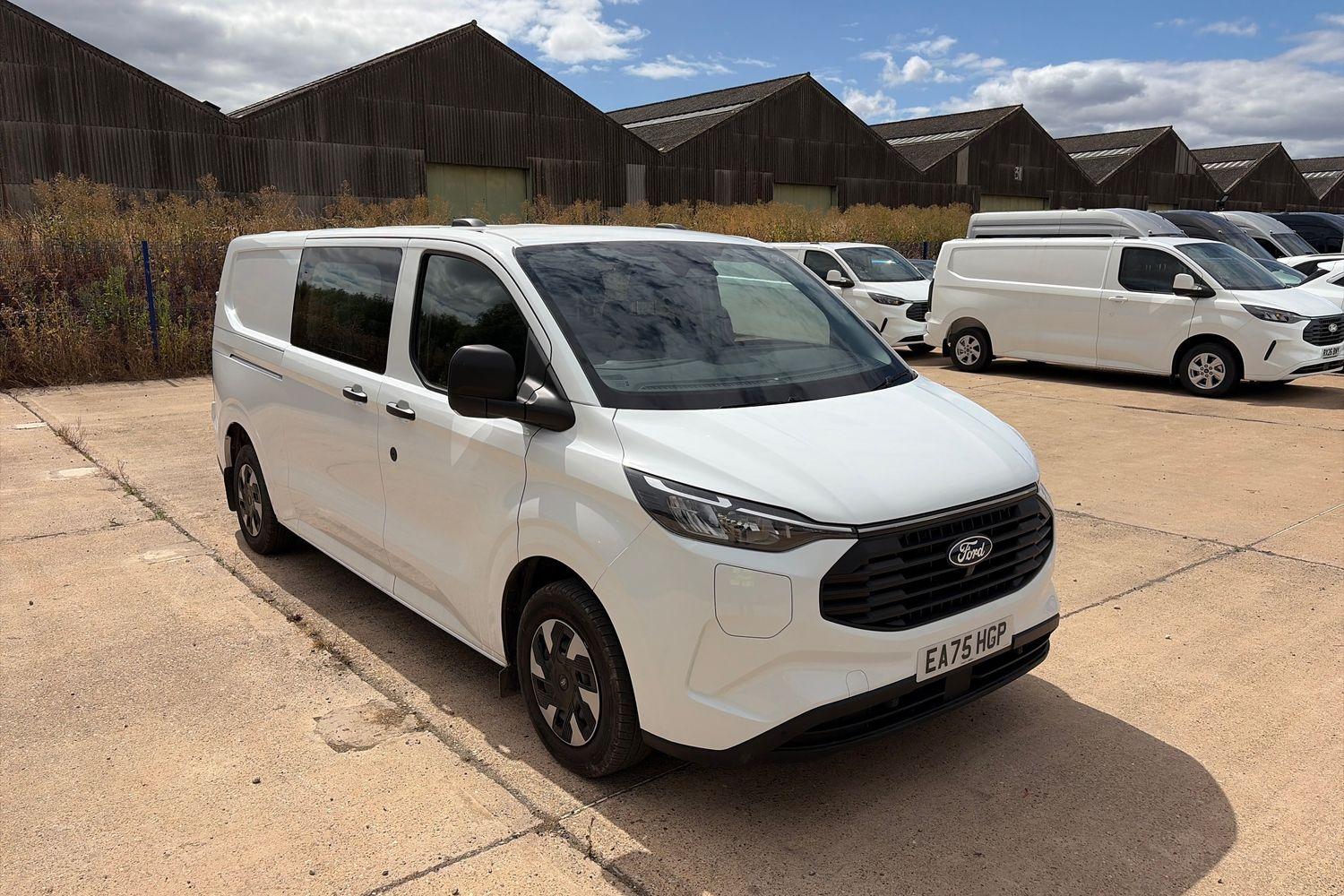 Ford TRANSIT CUSTOM Photo 25