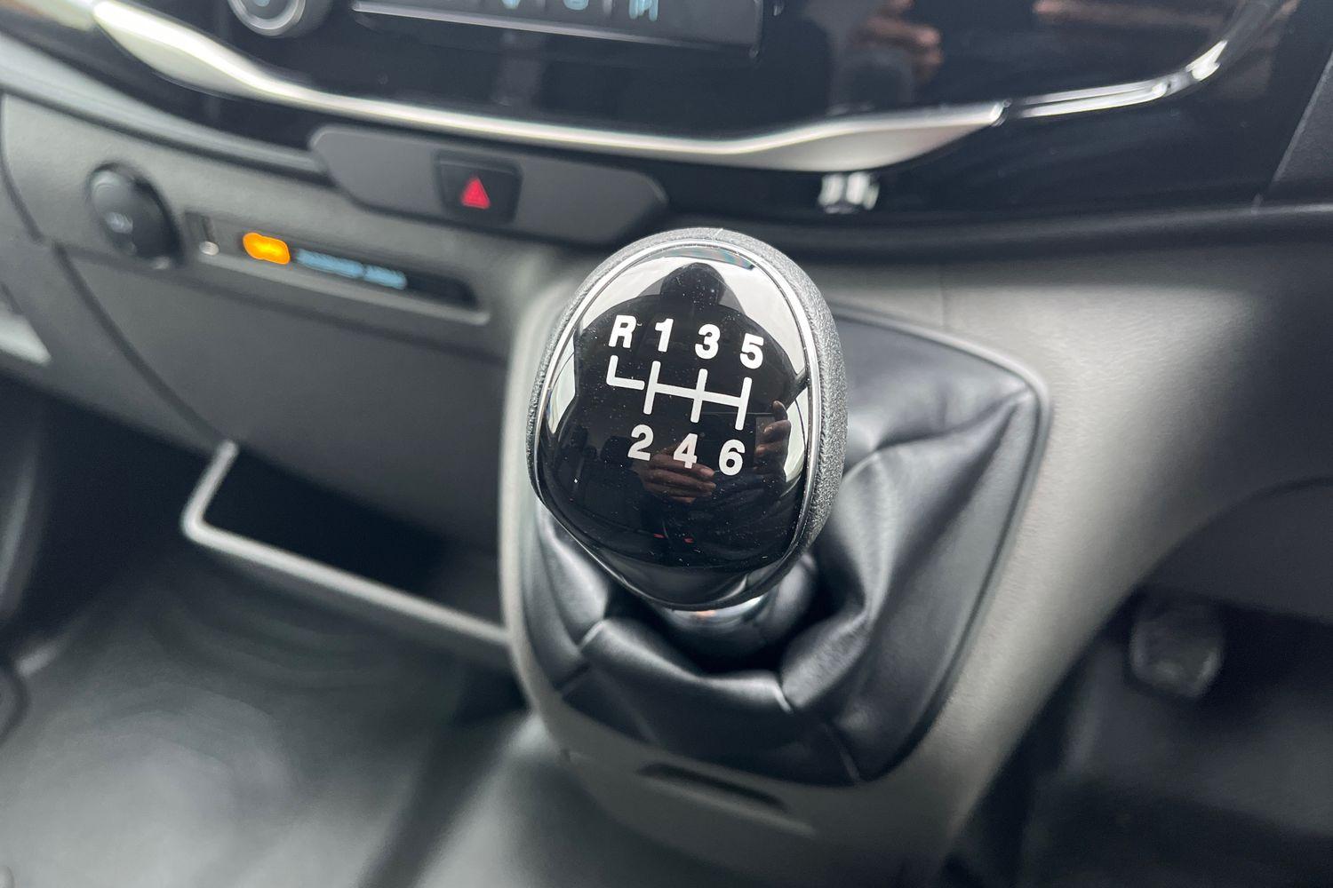 Ford TRANSIT Photo 17