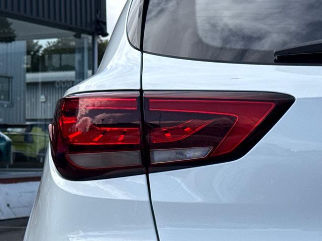MG MG ZS Photo 31