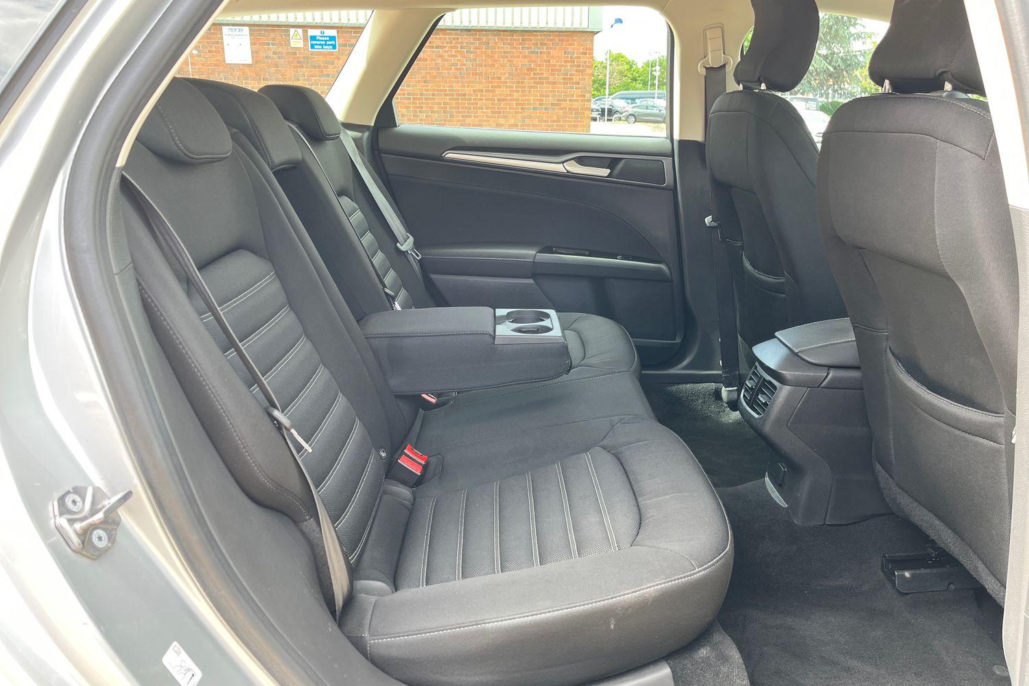 Ford MONDEO Photo 25