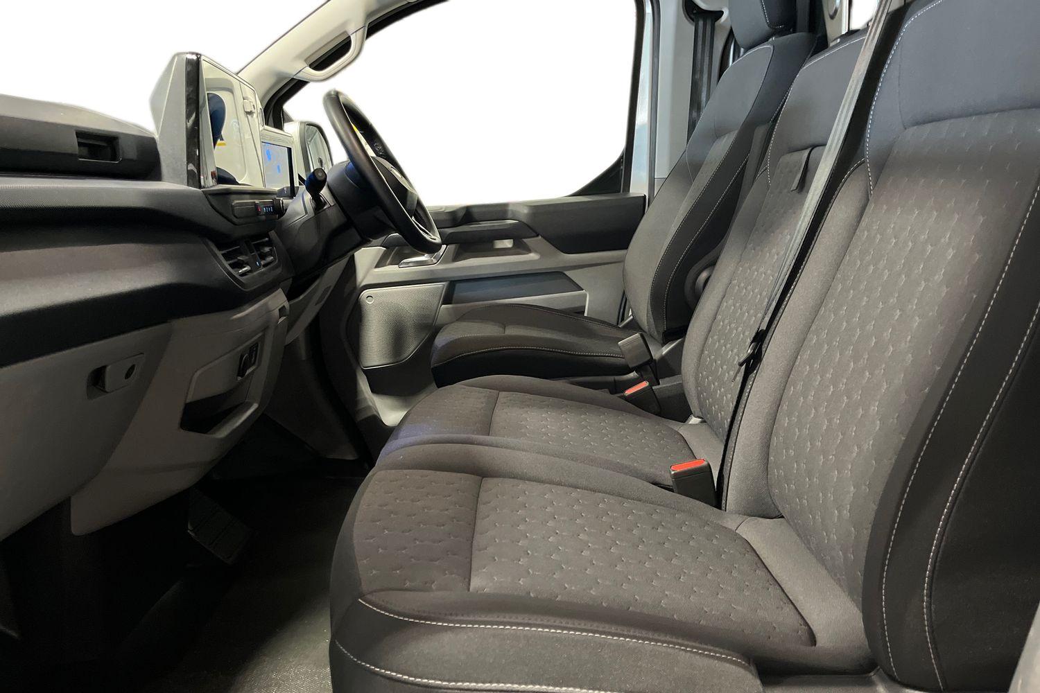 Ford TRANSIT CUSTOM Photo 9
