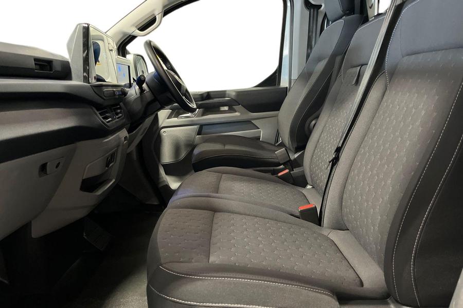 Ford TRANSIT CUSTOM Photo autoimg-d835379942c1891f158b8fe2285ea9d487c24dd4.jpg