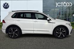 VOLKSWAGEN Tiguan Photo 4