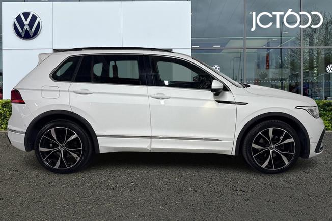 VOLKSWAGEN Tiguan Photo 4