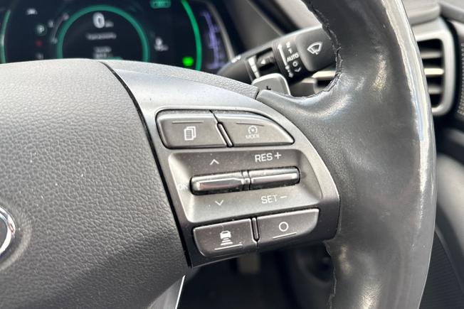 HYUNDAI IONIQ Photo 17