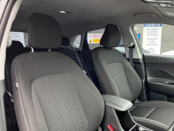 Hyundai KONA Photo autoimg-d837e9f5fe930300c86e217b029e44e18bca0d0e.jpg