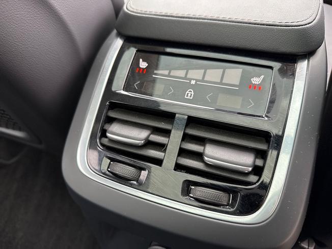 VOLVO Xc90 Photo 30