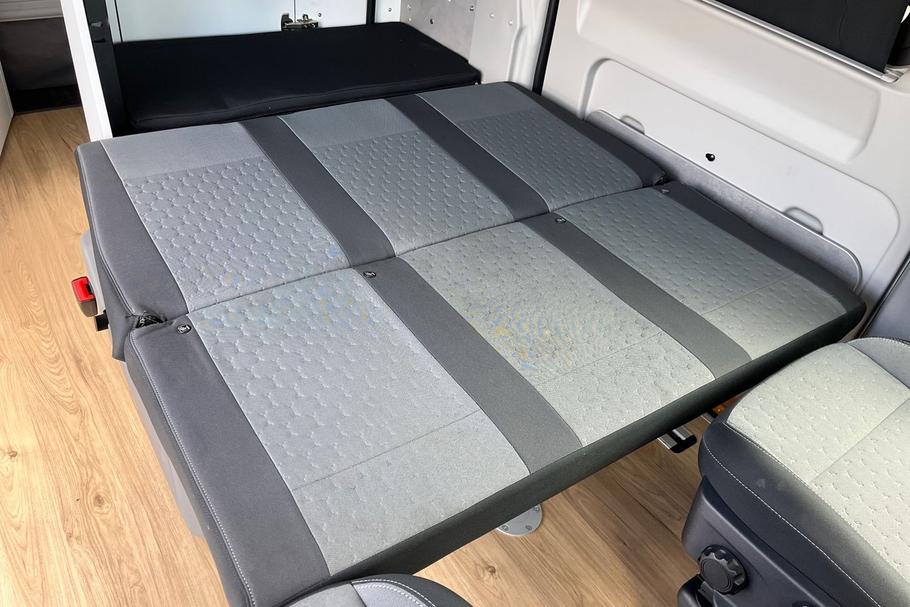 Used Ford TRANSIT CUSTOM HF75FGN 35