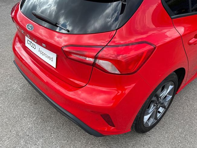FORD Focus Photo 22