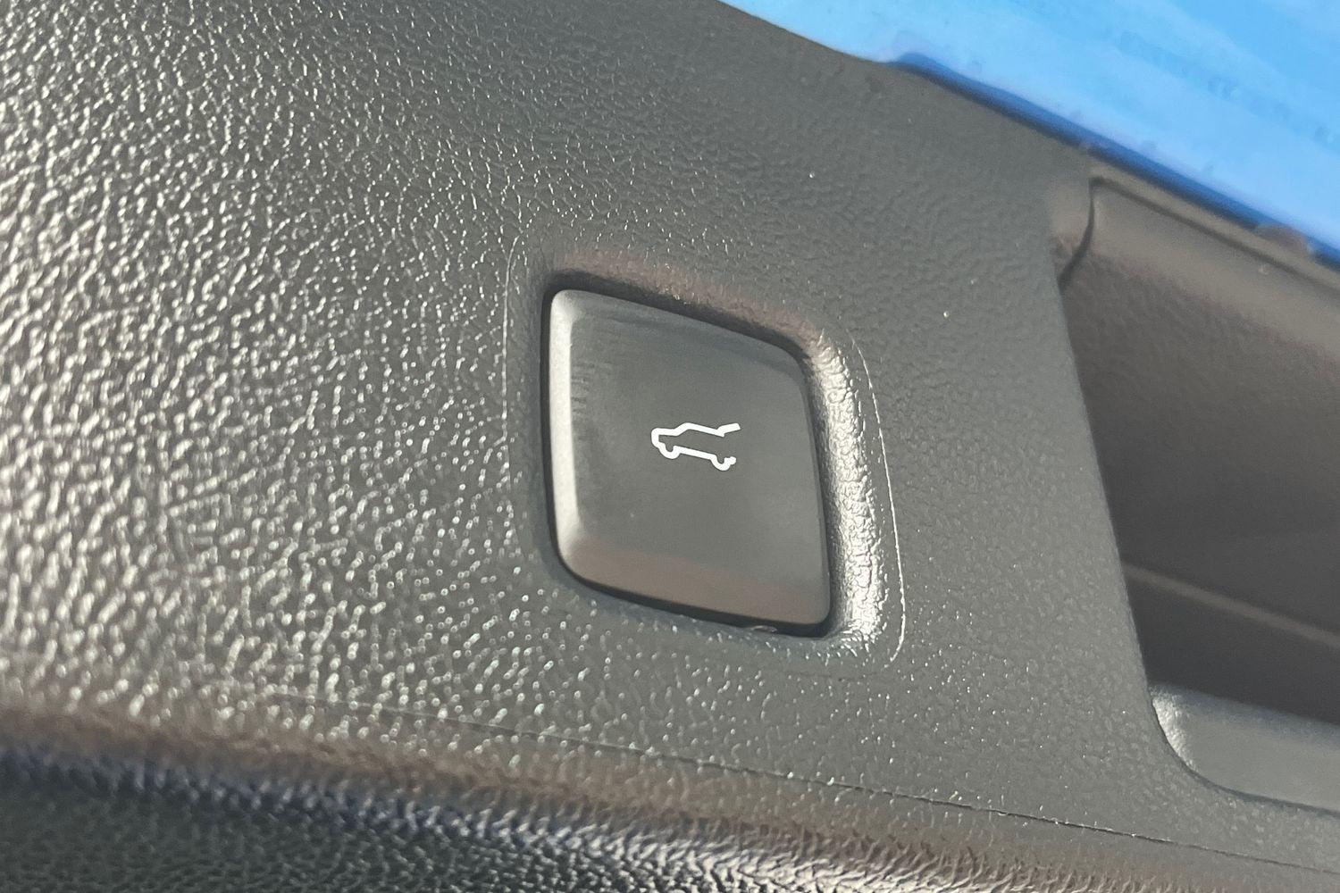 Ford KUGA Photo 34